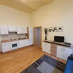 Zur Post Apartment Ferlach