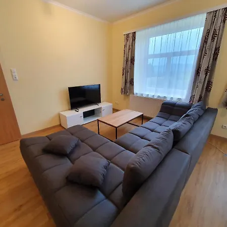 Zur Post Appartement *