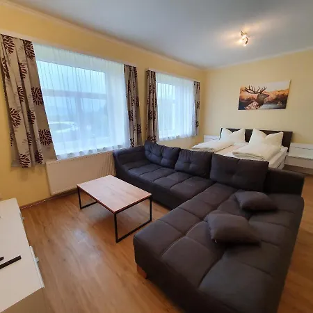 Zur Post Apartment Ferlach