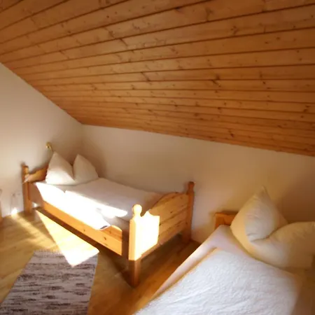 Zur Post Apartmán Ferlach